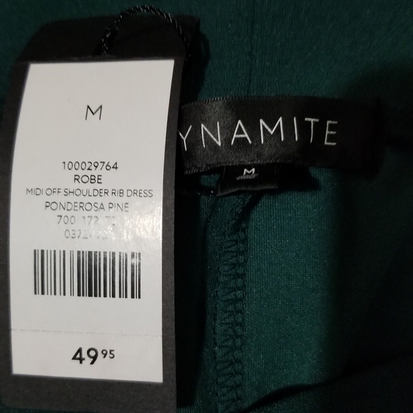 Dynamite off shoulder midi  dress - Picture 3 of 3